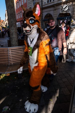 CGC2 0027 von Ryius Suitwalk CGC2 0027 von Ryius Suitwalk