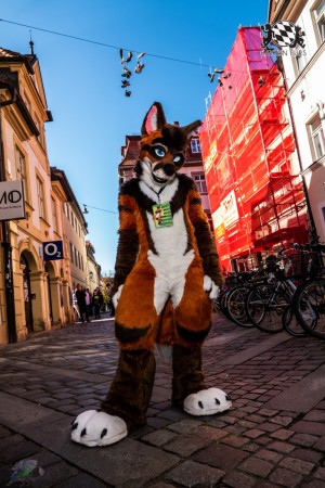 CGC2 0047 von Ryius Suitwalk CGC2 0047 von Ryius Suitwalk