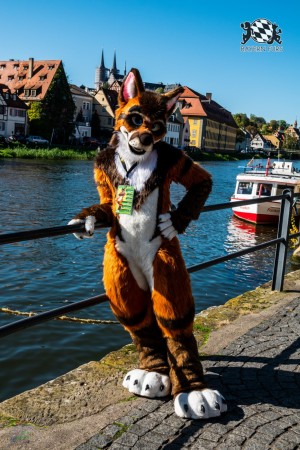 CGC2 0053 von Ryius Suitwalk CGC2 0053 von Ryius Suitwalk